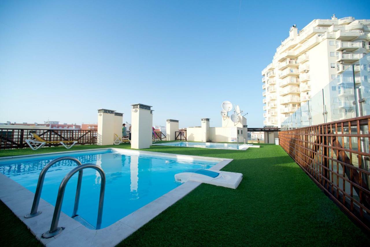 Ferienwohnung By The Sea - Rooftop Pools Armação de Pêra Exterior foto