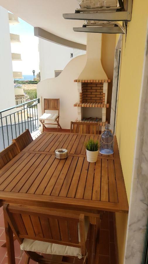 Ferienwohnung By The Sea - Rooftop Pools Armação de Pêra Exterior foto