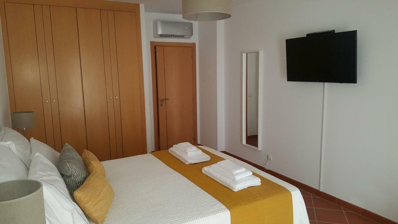 Ferienwohnung By The Sea - Rooftop Pools Armação de Pêra Exterior foto