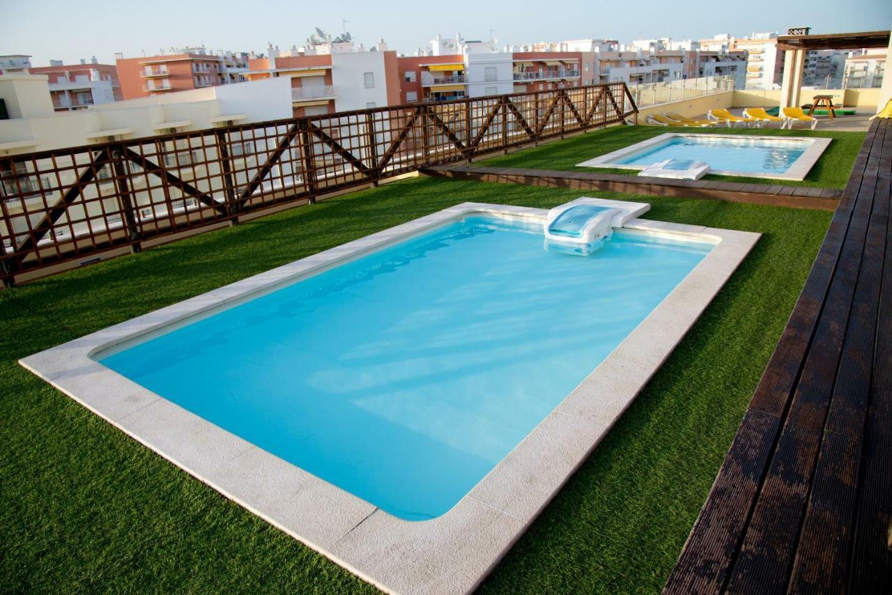 Ferienwohnung By The Sea - Rooftop Pools Armação de Pêra Exterior foto