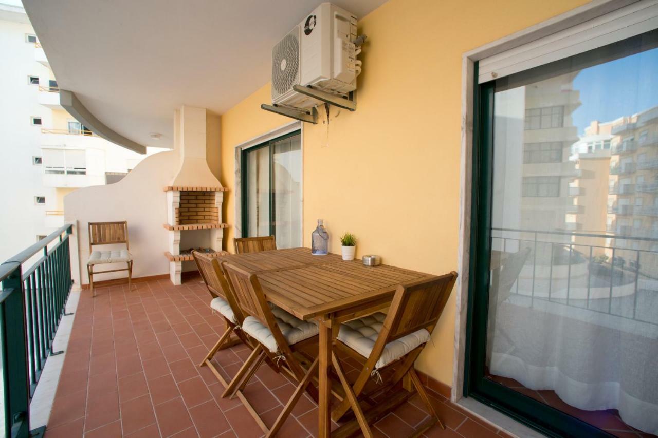 Ferienwohnung By The Sea - Rooftop Pools Armação de Pêra Exterior foto